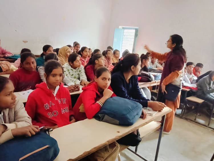 बच्चों का पढ़ाया मानवाधिकार का पाठ