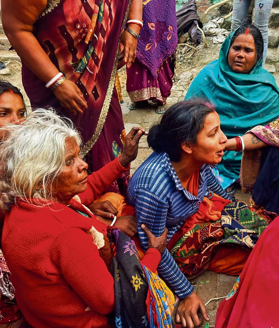 Chhapra News : अलोनी के युवक की गोपालगंज में पिकअप पलटने से हुई मौत