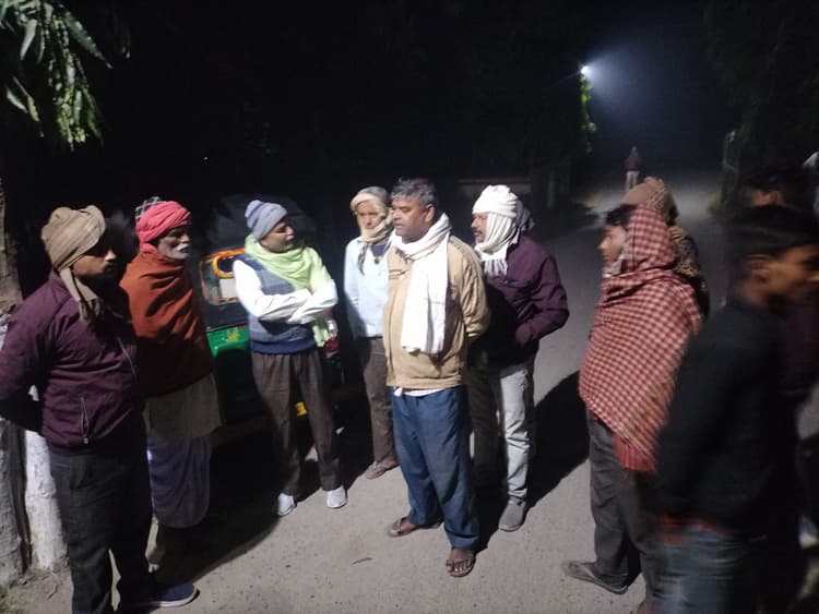 अज्ञात पिकअप की ठोकर से बाइक सवार 15 वर्षीय छात्र की हुई मौत