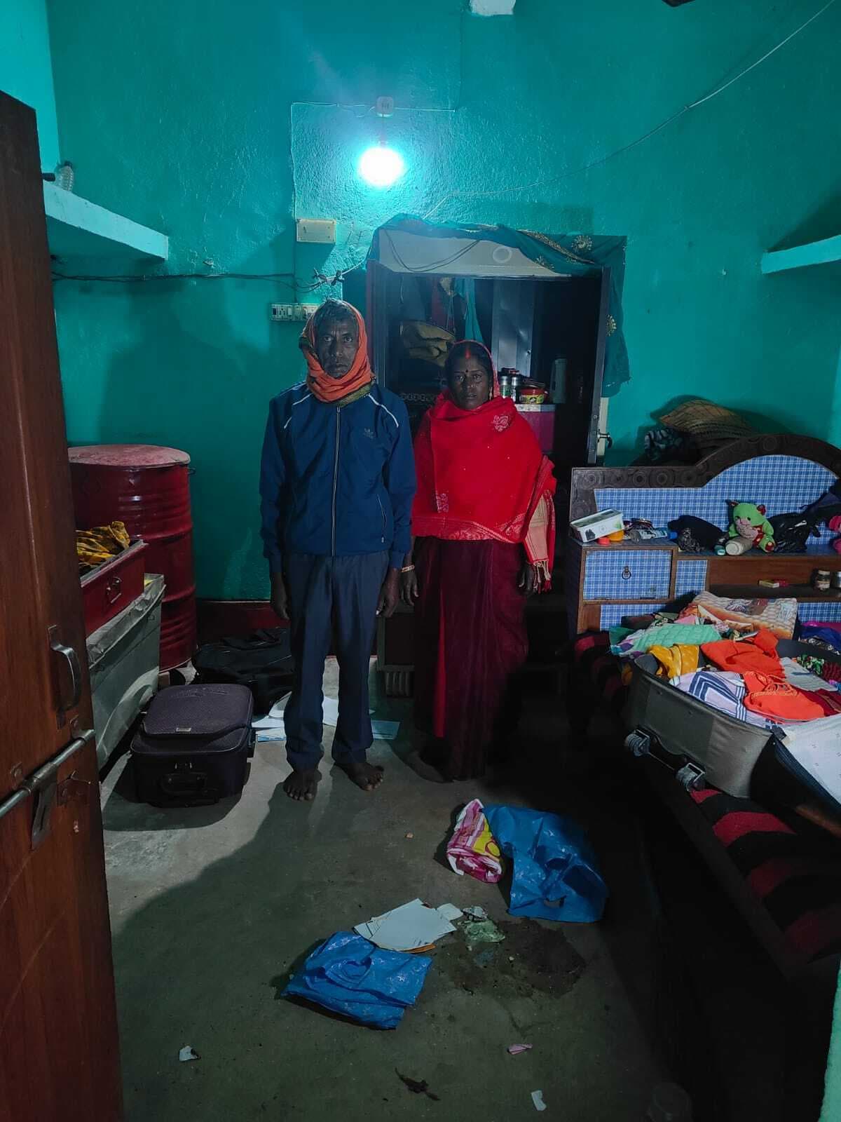 Bokaro News : घर का ताला तोड़ कर चोरी, अबुआ आवास का पैसा भी ले गये