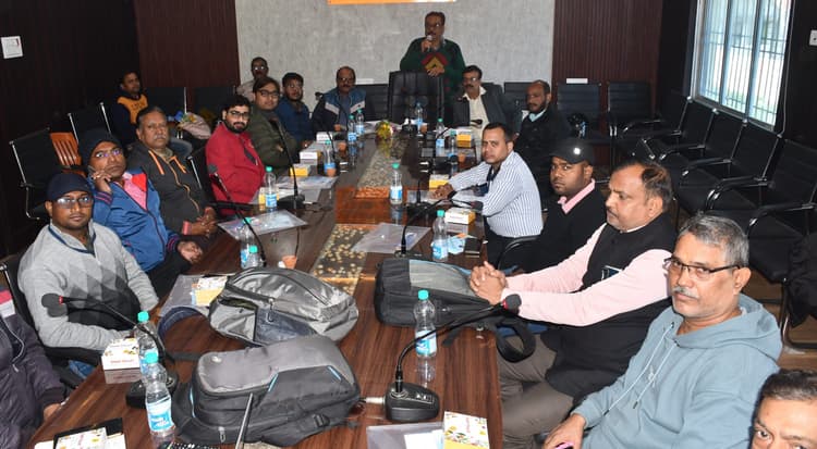 Bokaro News : औद्योगिक सर्वेक्षण से औद्योगिक विकास की नीतियां बनाने में मिलती है मदद