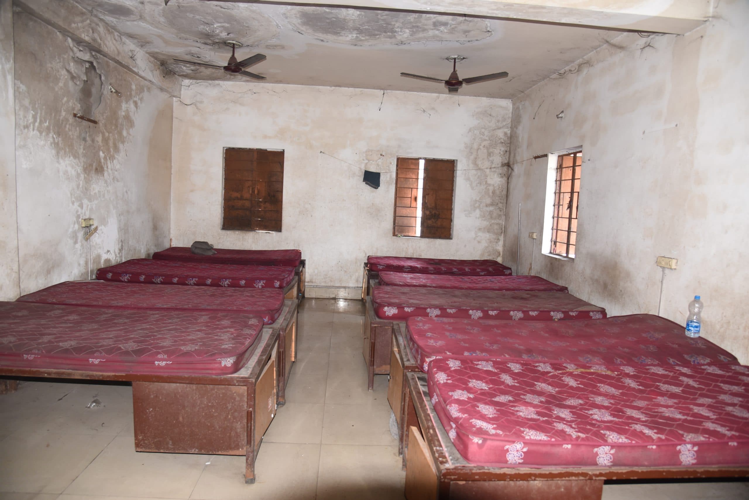 Jamshedpur news. ठंड में ठिठुर रहे गरीब, कांप रहे कंबल के बिना