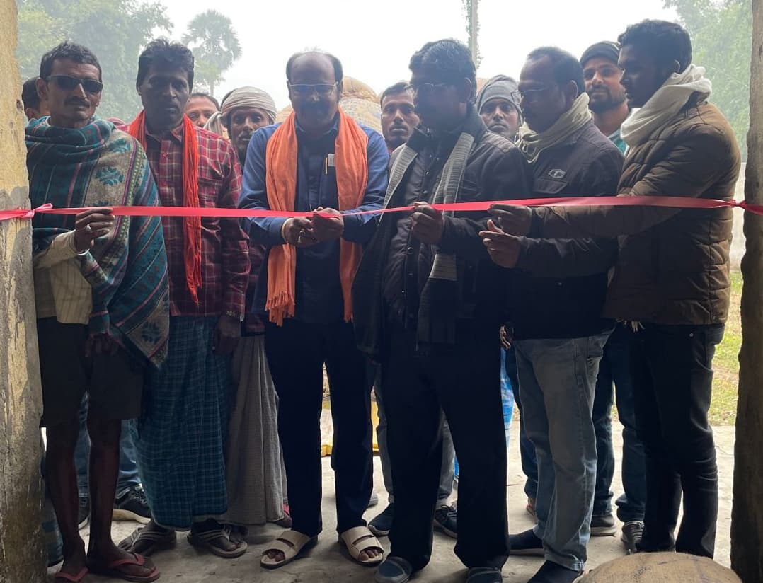 सब्दलपुर पैक्स में धान क्रय केंद्र का उद्घाटन