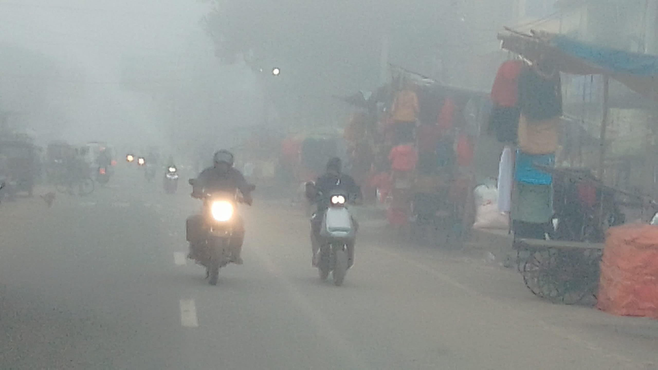 मौसम का मिजाज हुआ ठंडा, रहें सावधान