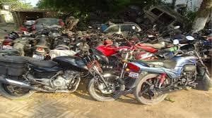 शराब के साथ जब्त किये 55 वाहन होंगे नीलाम