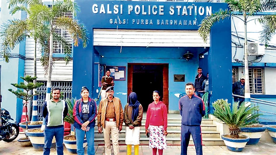 राशन सामग्री वितरण में भ्रष्टाचार का आरोप