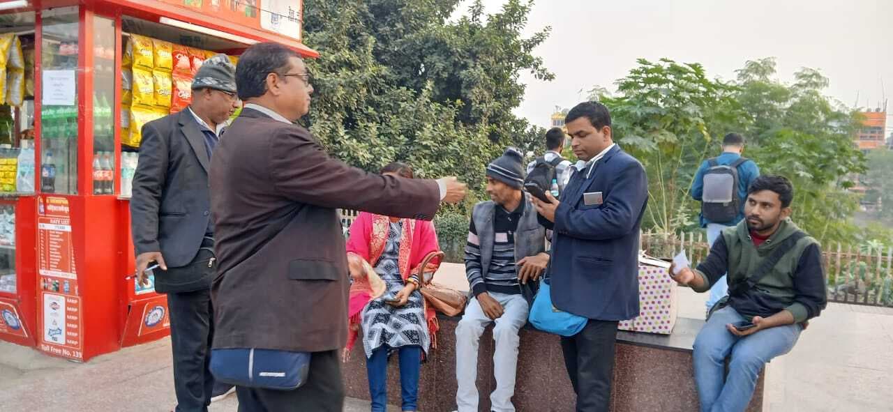 Bhagalpur news बेटिकट यात्रियों से वर्तमान वित्तीय वर्ष में 30 करोड़ वसूले गये