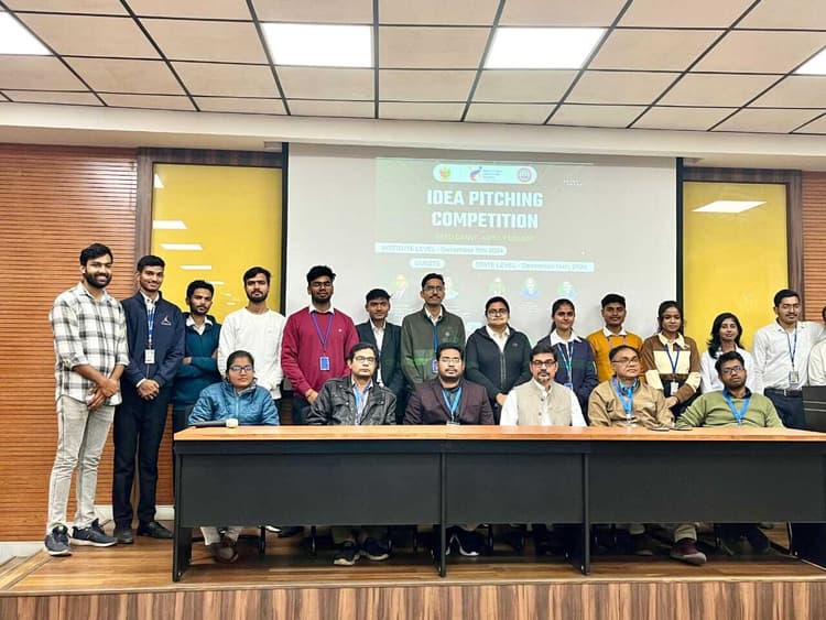 Dhanbad News : बीआइटी में इनोवेशन महाकुंभ, 23 टीमों ने दिखाये अनोखे स्टार्टअप