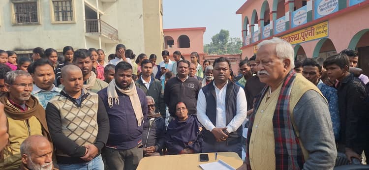 छात्र-छात्राओं के आंदोलन व विधानसभा उपाध्यक्ष के हस्तक्षेप के बाद विभाग ने खोला पोर्टल, शुरू हुआ फॉर्म भरना