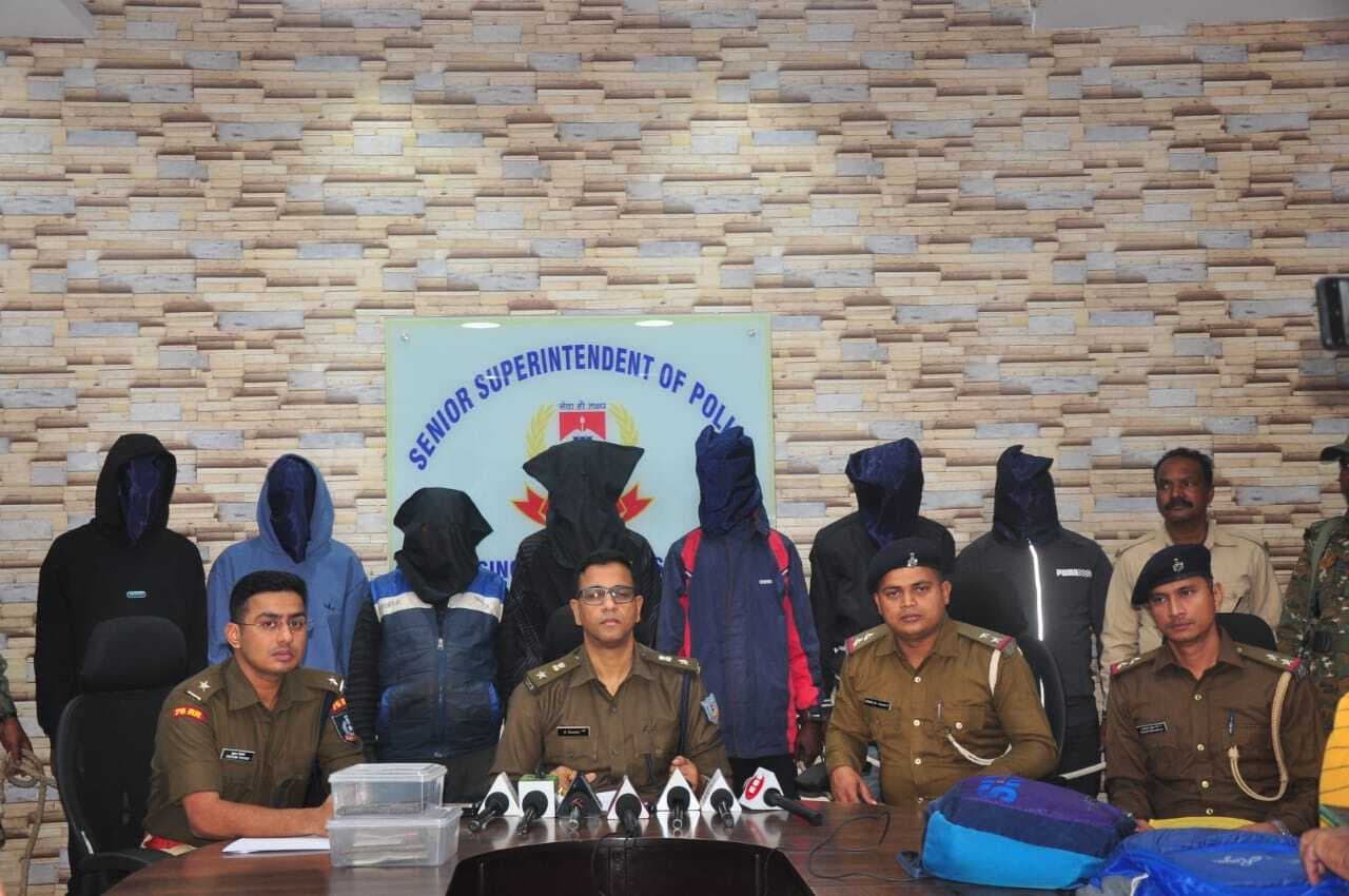 मां तारा कंस्ट्रक्शन कंपनी में डकैती के मामले में सात गिरफ्तार, रुपये, हथियार व वाहन बरामद