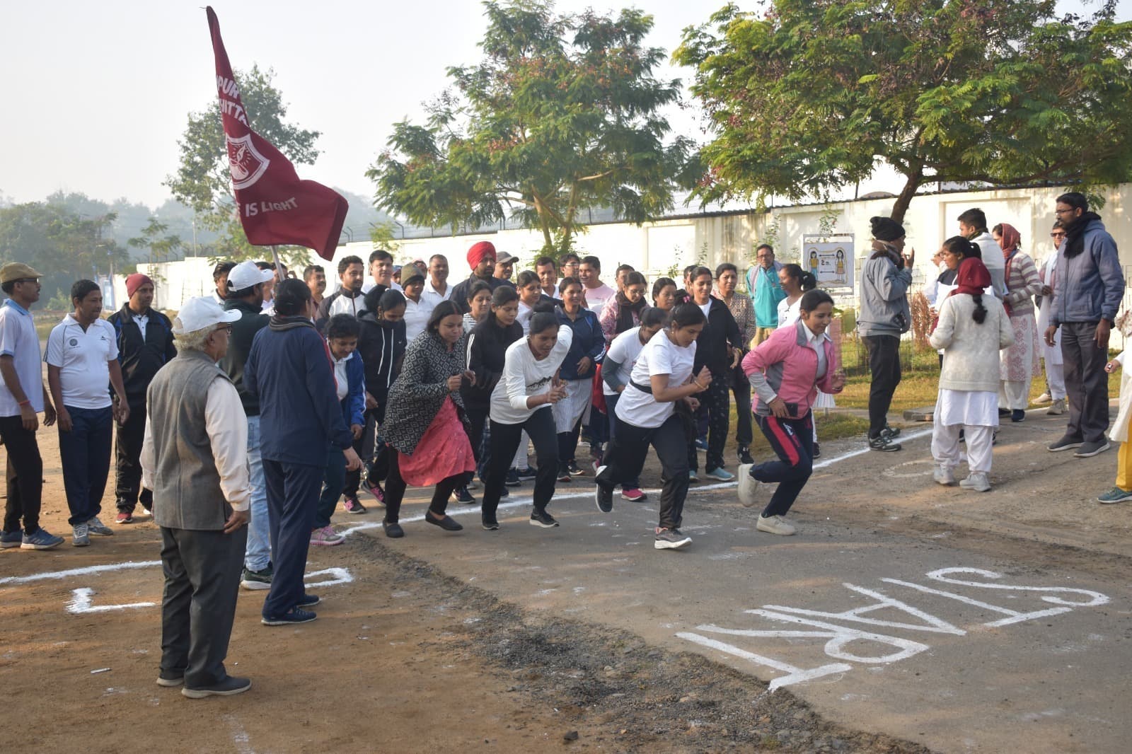 क्रॉसकंट्री रेस में 250 प्रतिभागियों ने लिया भाग