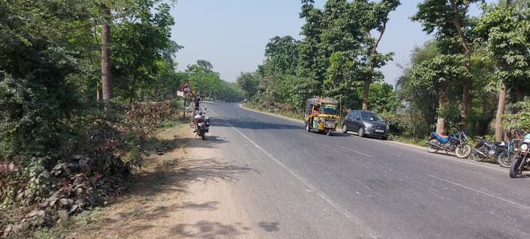 Katihar news : अधर में लटका एनएच 31 को फोरलेन में परिवर्तित करने का कार्य, लोगों में निराशा