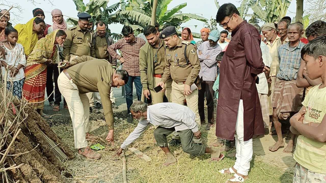 Katihar news : आजमनगर के महेशपुर में बकरी चराने के विवाद में भतीजा ने चाचा की पीट-पीटकर ले ली जान