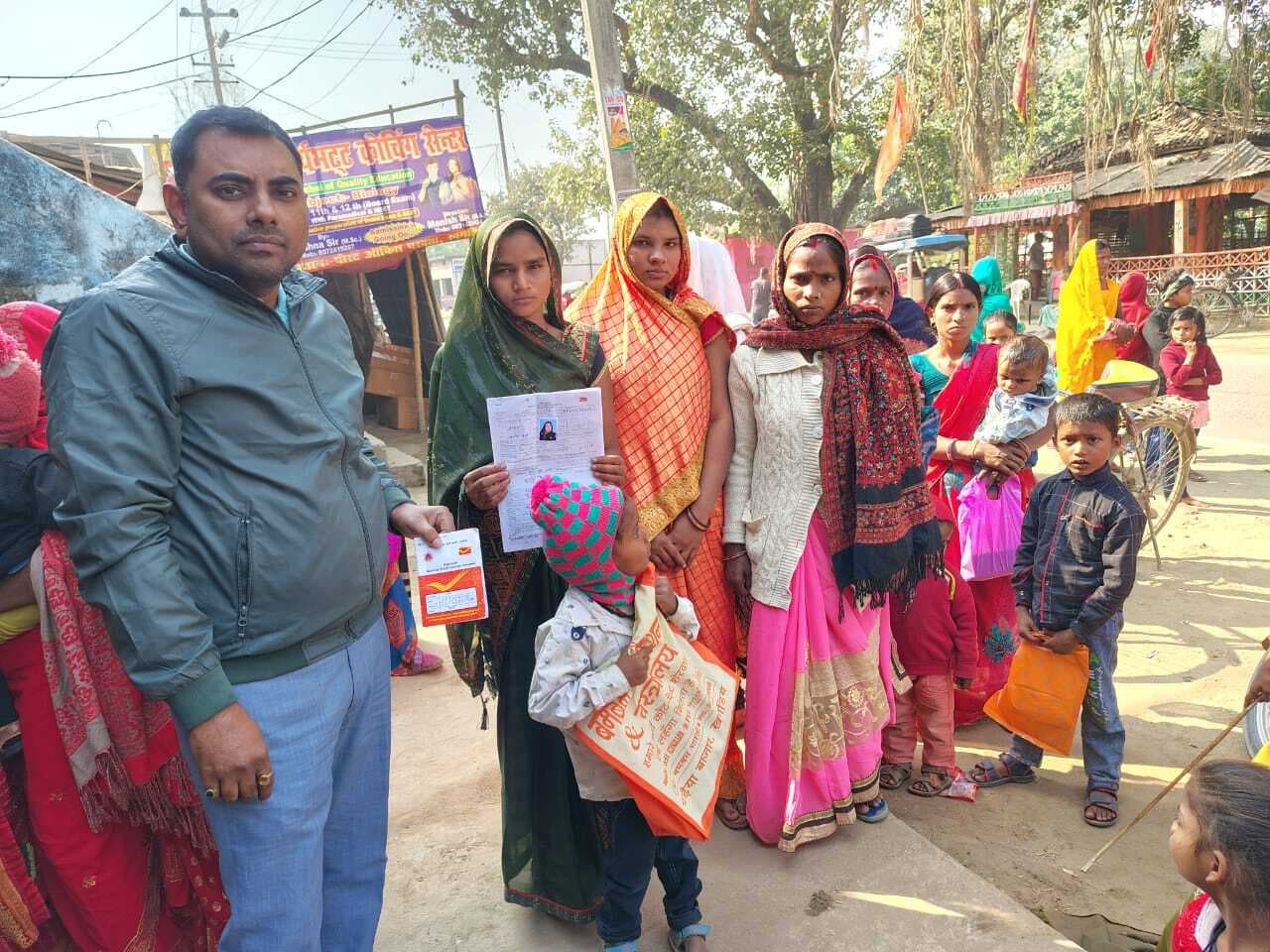 डाकघर में खाता खोलने को ले चल रहा स्पेशल ड्राइव अभियान