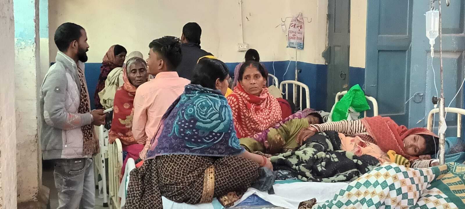 ओपीडी में 900 व इमरजेंसी में 300 तक पहुंच रहे मरीज