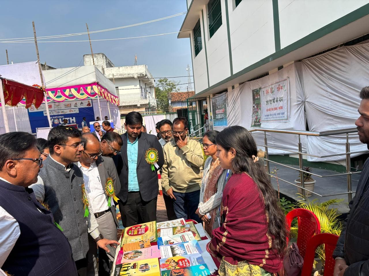 Seraikela News : युवा पीढ़ी के विकास के लिए एकजुटता जरूरी : डीडीसी