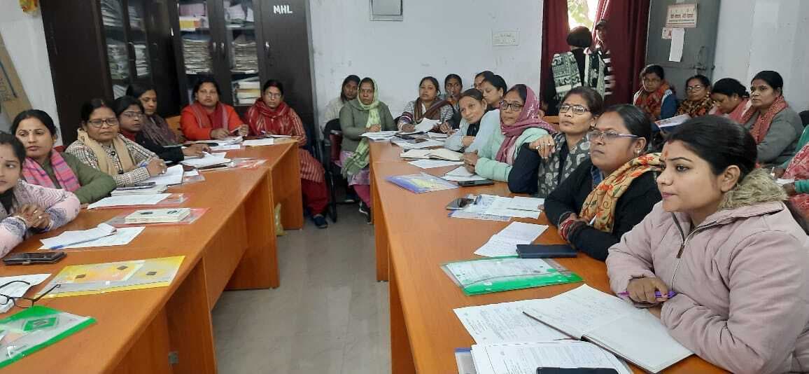 बाल्यावस्था में मिलना चाहिए सही पोषण: डीएम