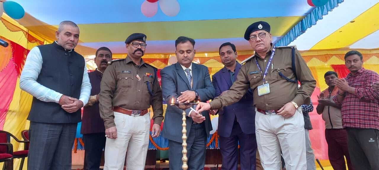 कारा दिवस के मौके पर मंडल कारा में खेल प्रतियोगिता