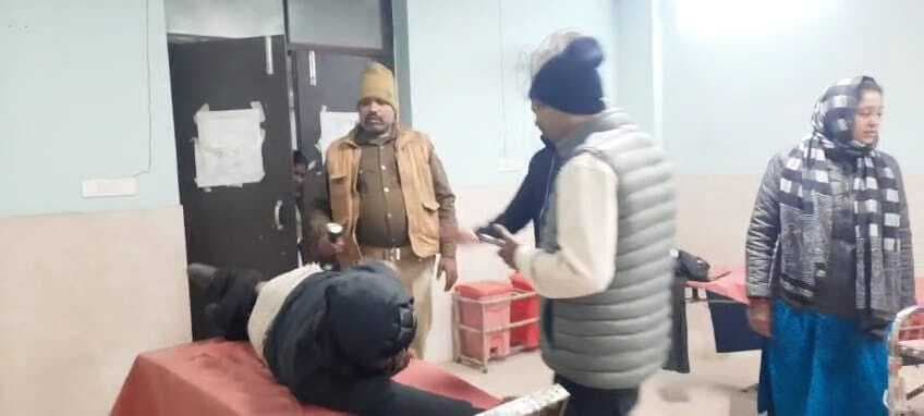 अपराधियों ने फाइनेंस कंपनी के प्रबंधक को गोली मार कर लूटे सवा लाख रुपये