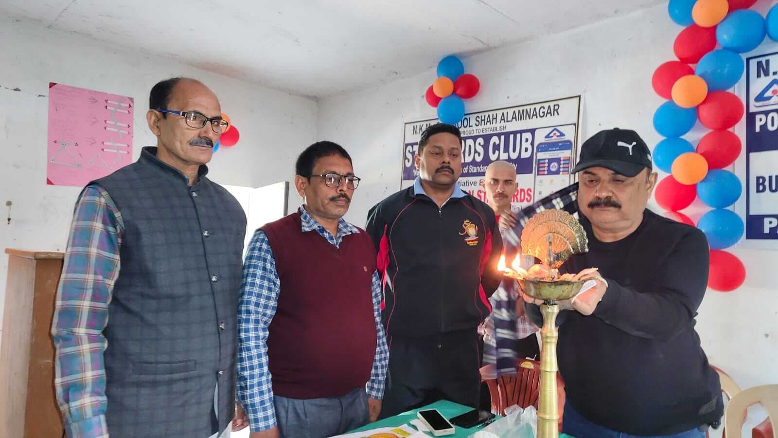 सामान खरीदते समय एग व हॉल मार्क पर दें ध्यान