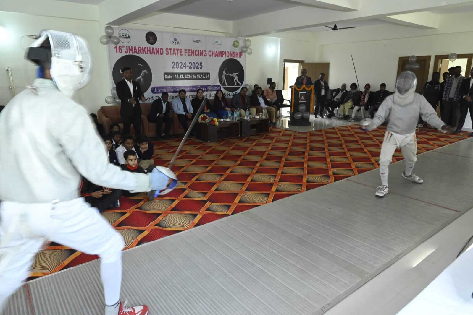 Fencing: झारखंड स्टेट फेंसिंग चैंपियनशिप का उदघाटन, पहले दिन रांची का दबदबा