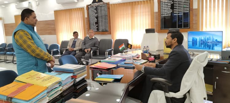 जिले में निजी स्वास्थ्य सेवाओं का नवीनीकरण: जिला प्रशासन की बड़ी पहल