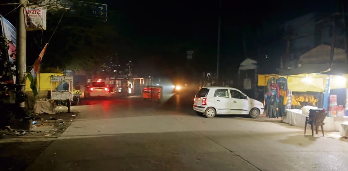 Gopalganj News  : सात डिग्री पर पहुंचा तापमान, कांपते हुए स्कूल जाने के लिए बच्चे विवश