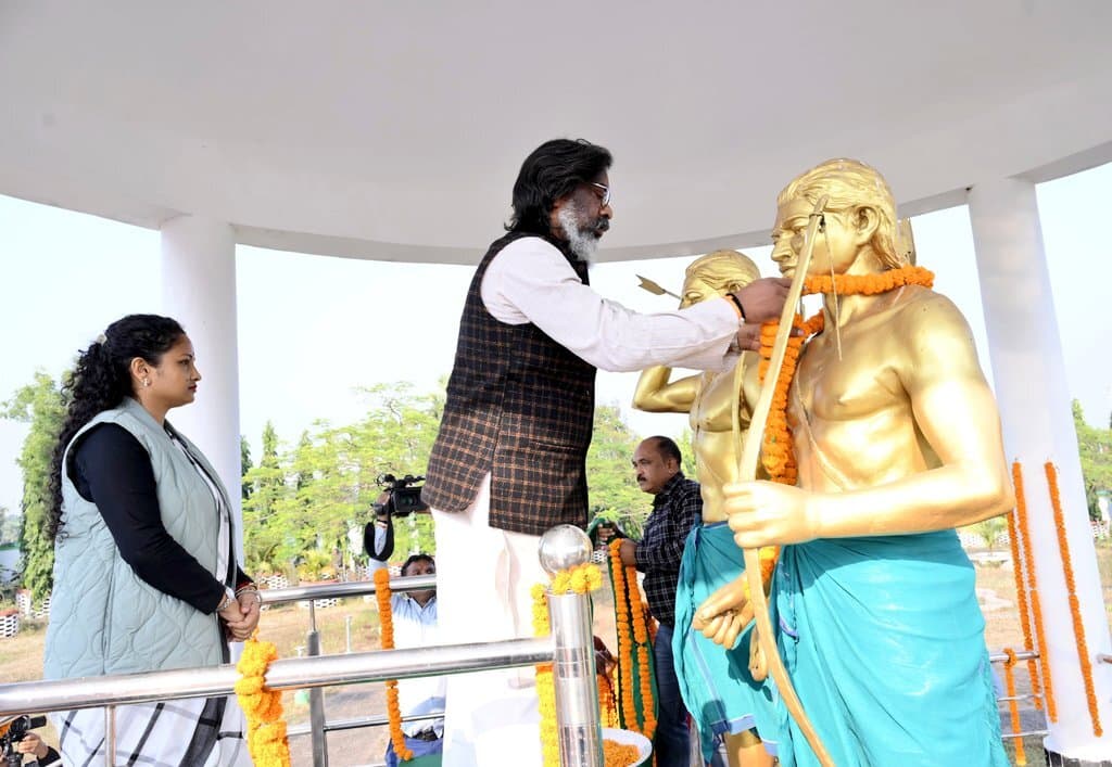 राज्य को सोना की तरह बनाना है, पिछड़ेपन का कलंक मिटाना है : सीएम