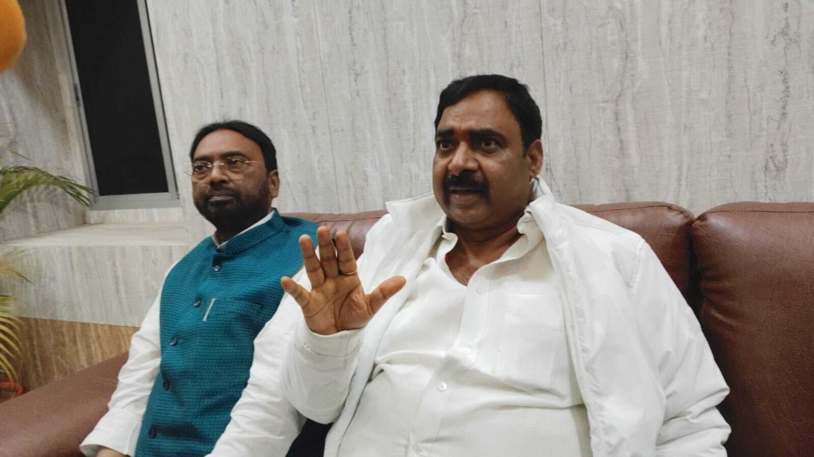 Deoghar News : विभाग के सुस्त और काम नहीं करने वाले अफसर नपेंगे : संजय यादव