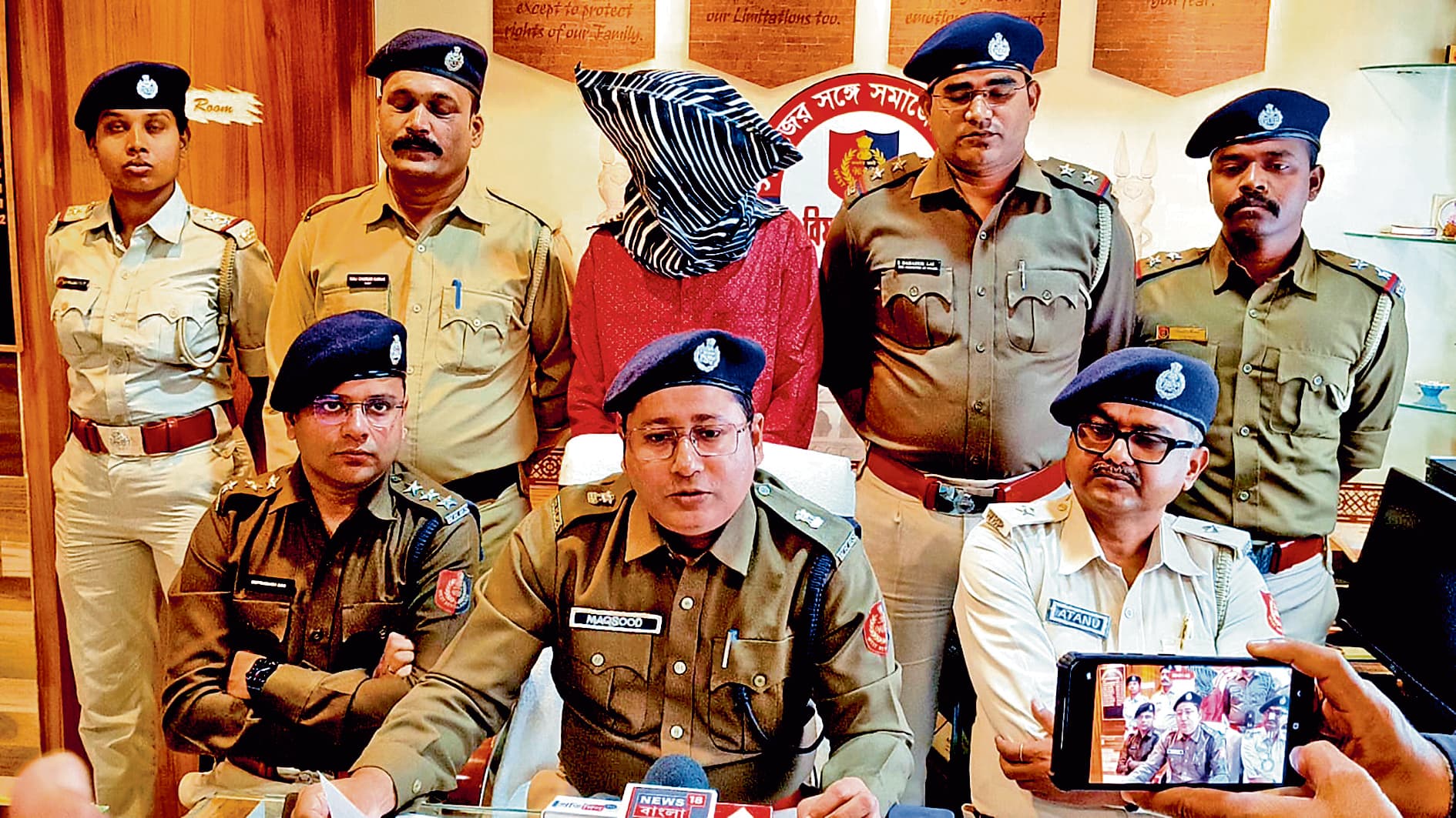 बारातियों के साथ लूटपाट का मास्टरमाइंड गिरफ्तार