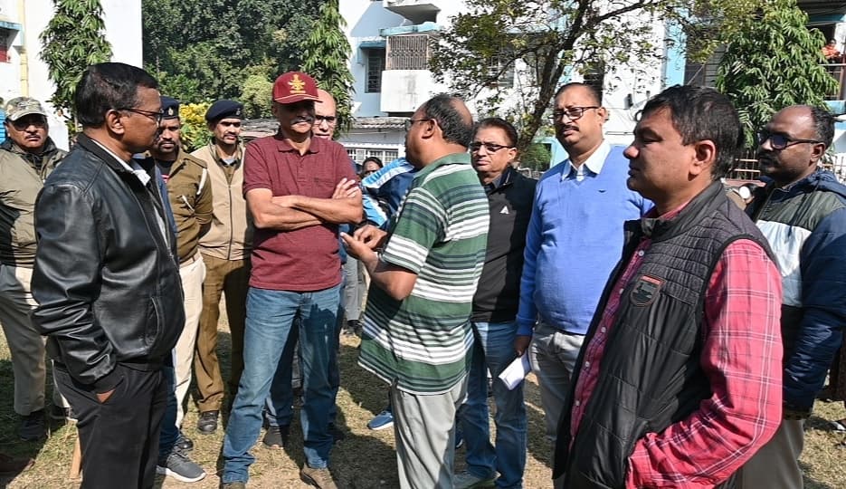 Bokaro News : तीन दिनों में बीएसएल के 30 क्वार्टरों से हटाया अवैध कब्जा