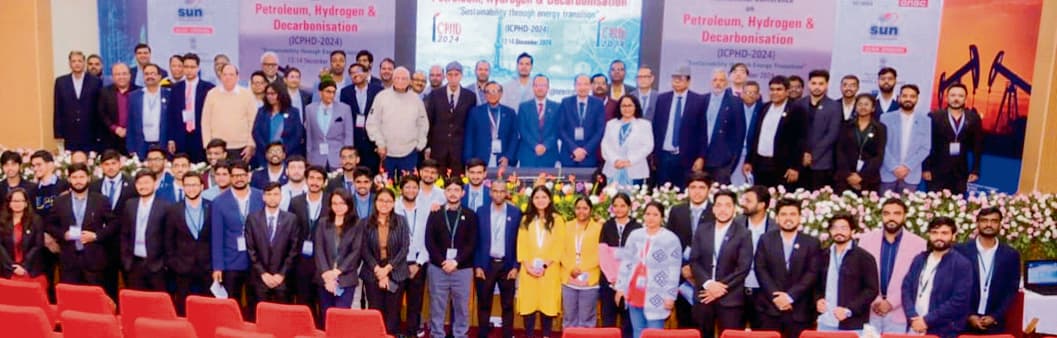 Dhanbad News: नवाचार व अनुसंधान को बढ़ावा देने पर जोर