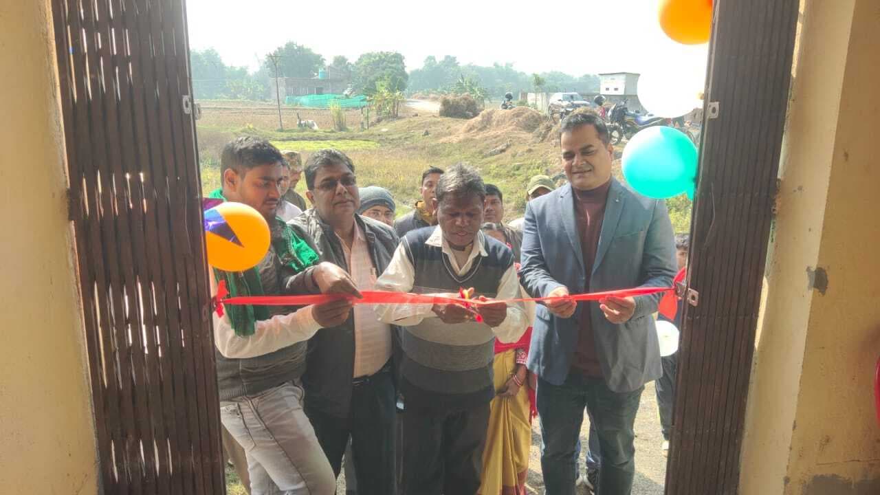 बीडीओ ने धान अधिप्राप्ति केंद्र का किया उद्घाटन