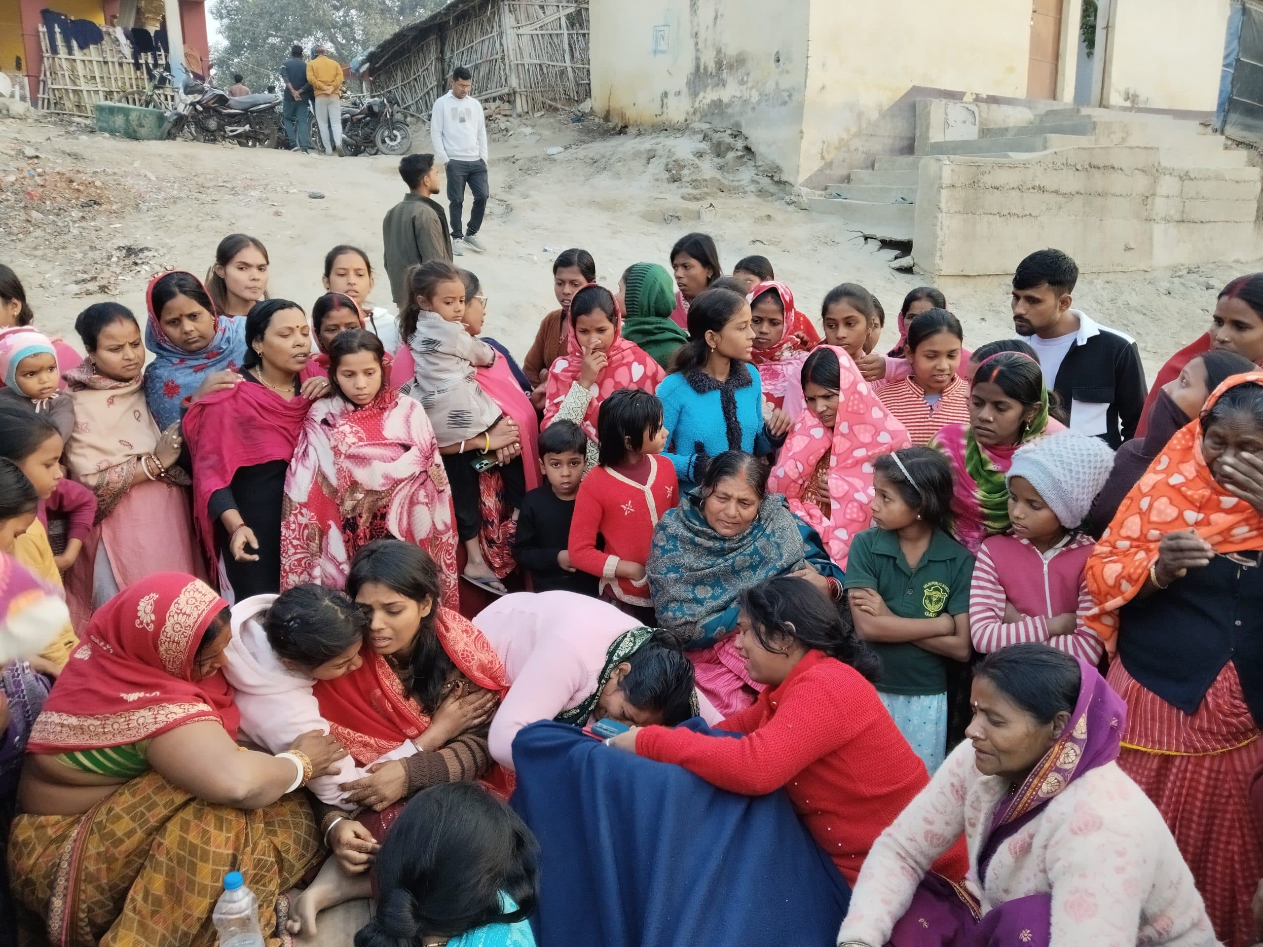 Bhagalpur news कहलगांव : बहन को बचा ली, खुद डूब गयी रितु