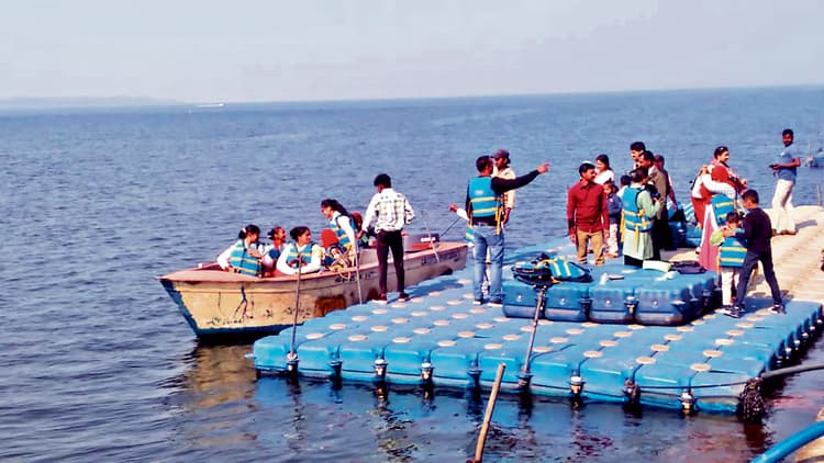 seraikela kharsawan news : रविवार को गुलजार रहे जिले के पिकनिक स्पॉट