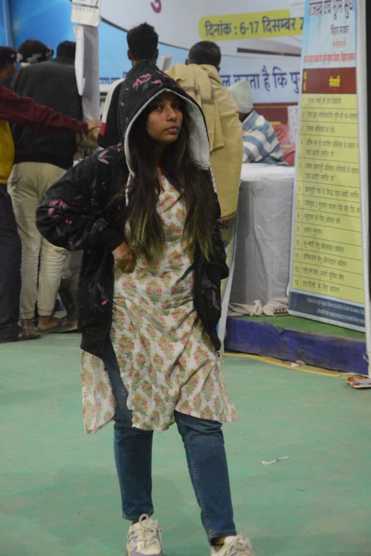 सीजन में पहली बार 10 डिग्री के पास पहुंचा पारा