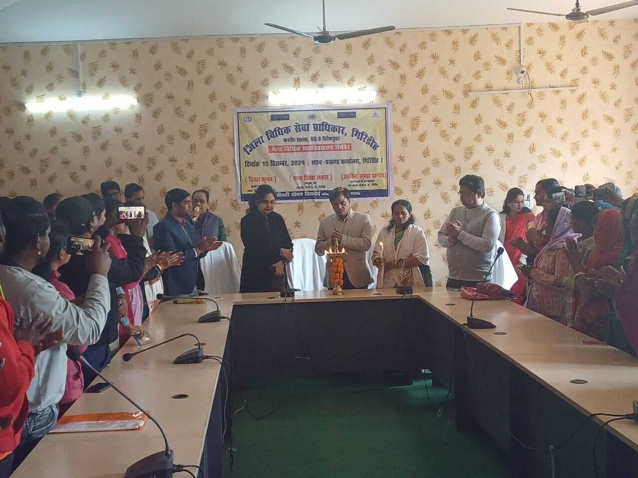 Mega Empowerment Camp: 65.46 करोड़ की धनराशि की परिसंपत्तियों का वितरण