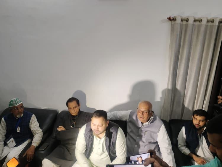 मेरी उम्र कच्ची लेकिन जुबान है पक्कीः तेजस्वी यादव