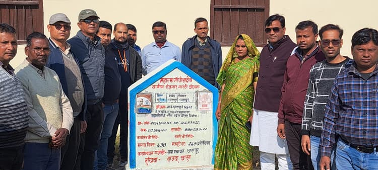 निर्माणाधीन खेल परिसर का डीडीसी ने किया निरीक्षण, गुणवत्तापूर्ण कार्य करने का दिया निर्देश