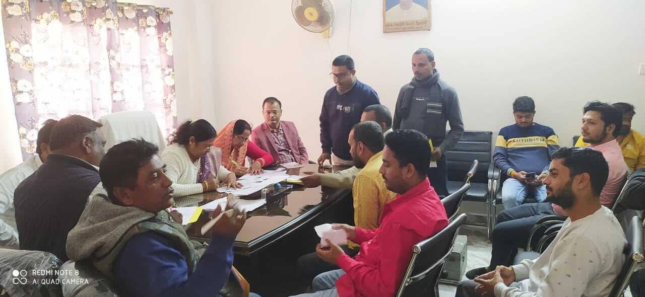 17 योजनाओं के लिए 42 निविदा प्राप्त