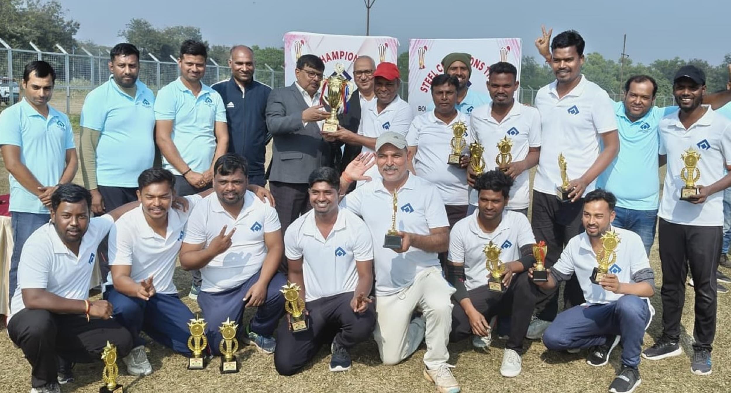 Bokaro News : सुपर ओवर में एचएसएम को हराकर एसएमएस न्यू बना विजेता