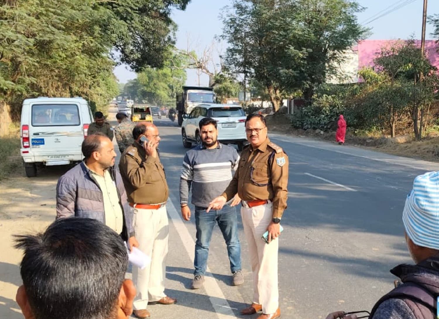 Bokaro News: सड़क पर रंबल स्ट्रिप व रेडियम युक्त टेप लगाने से हादसों पर लग सकेगा अंकुश