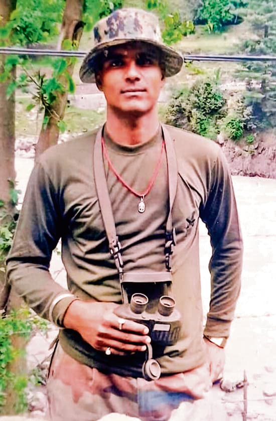 Gopalganj News : जम्मू कश्मीर के रजौरी में आतंकी हमले के दौरान गोपालगंज का जवान शहीद