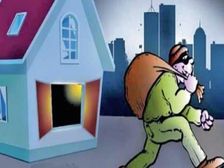 East Singhbhum : चाकुलिया पुलिस ने माइकिंग कर अपील की- घर बंद कर कुछ दिनों के लिए बाहर जा रहे हैं, तो थाने में सूचना दें