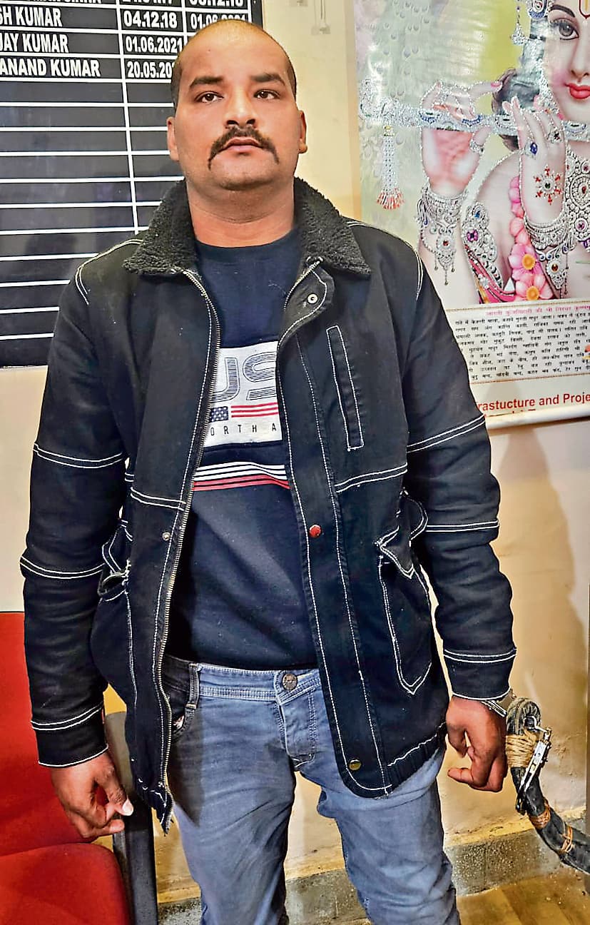 Ranchi News : मनचले फिरोज ने कहा : शादी नहीं हुई थी, इसलिए करता था छेड़छाड़