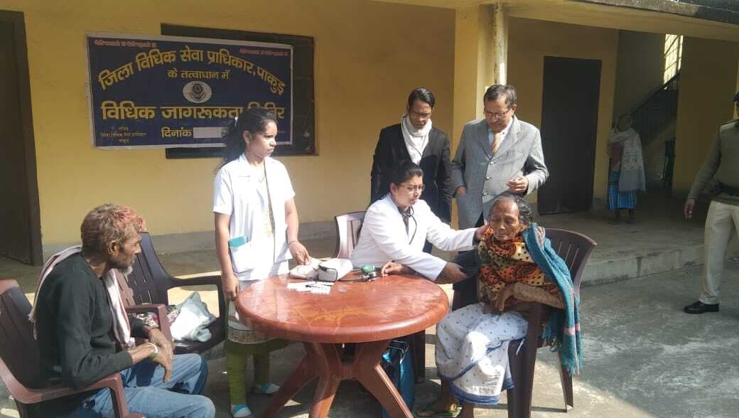 पीडीजे ने वृद्धाश्रम का लिया जायजा, वृद्धों की हुई स्वास्थ्य जांच