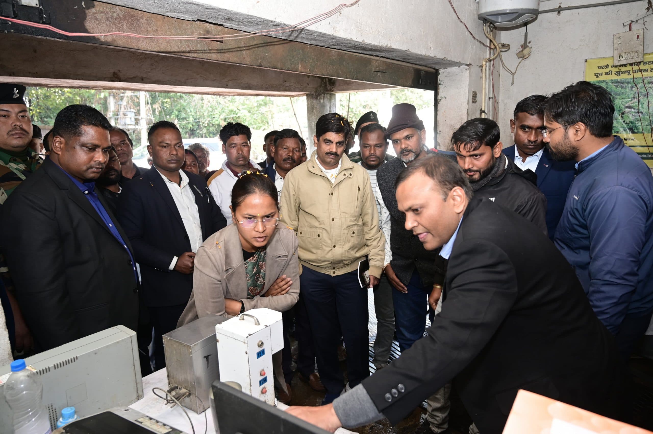 Ranchi news : हर प्रखंड में लगेगा पशु बाजार : कृषि मंत्री