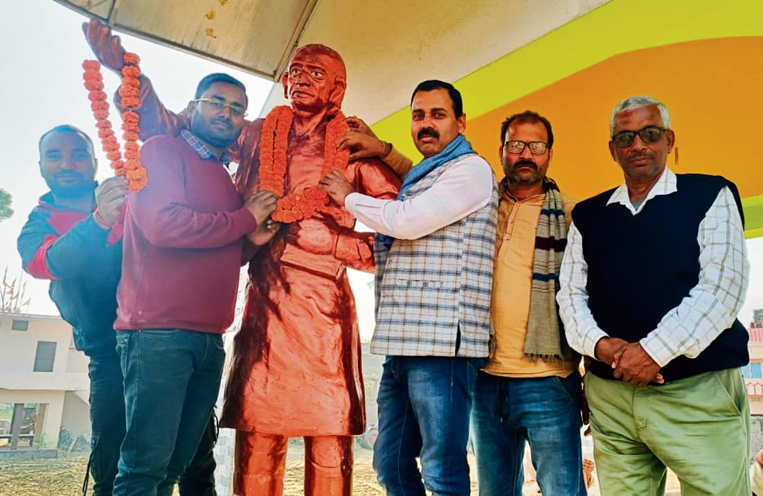 नवीन को कवि नागार्जुन ने दी थी मगही के कबीर की उपाधि