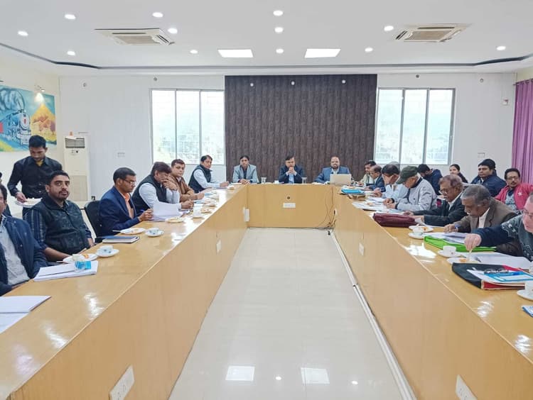 Katihar news : रेलवे में लगा पेंशन अदालत, 128 मामले में हुई सुनवाई