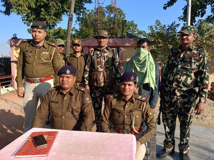 कई कांडों का वांछित फरार इनामी अपराधी गिरफ्तार